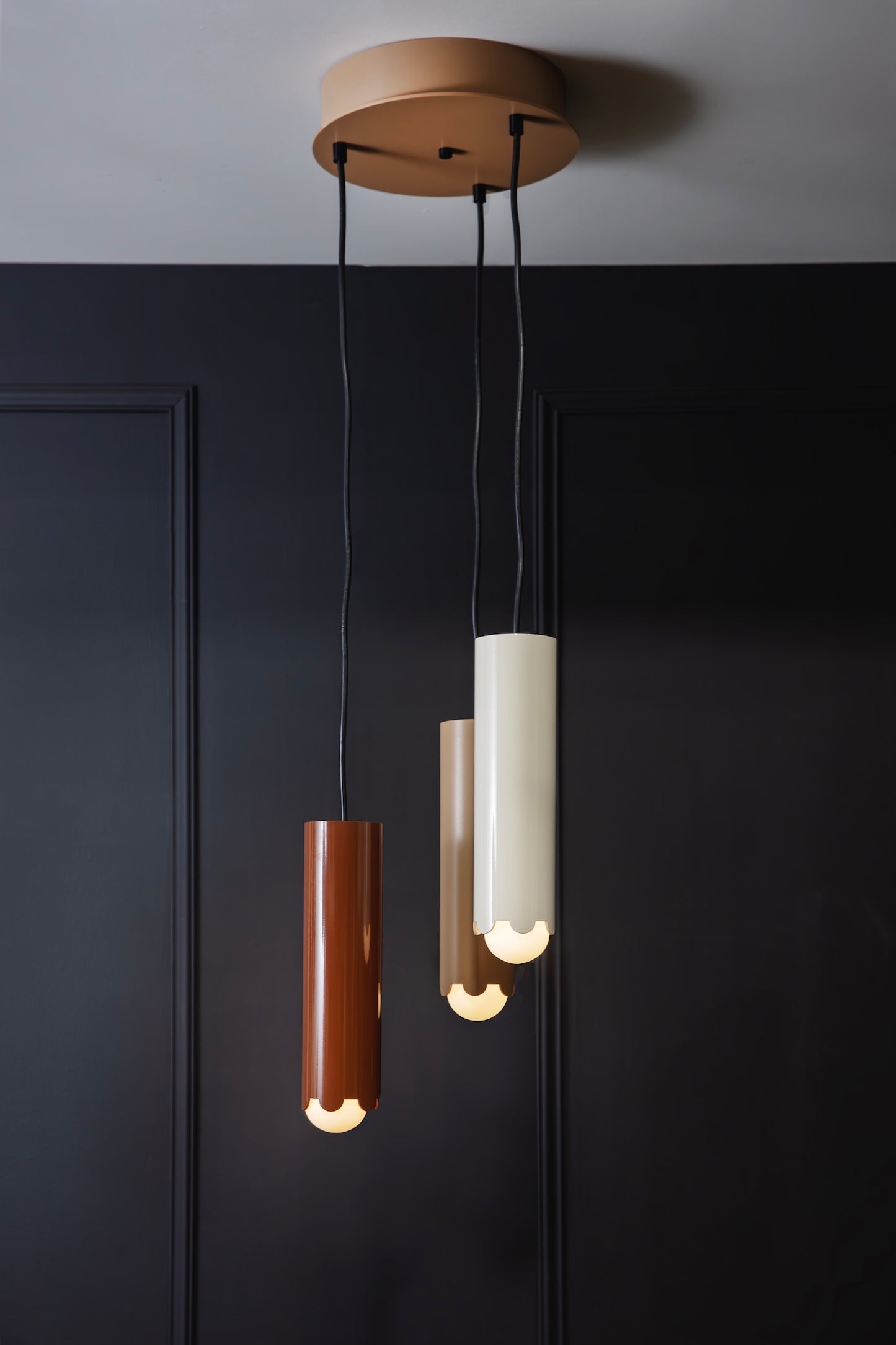 Scallop Tube Pendant
