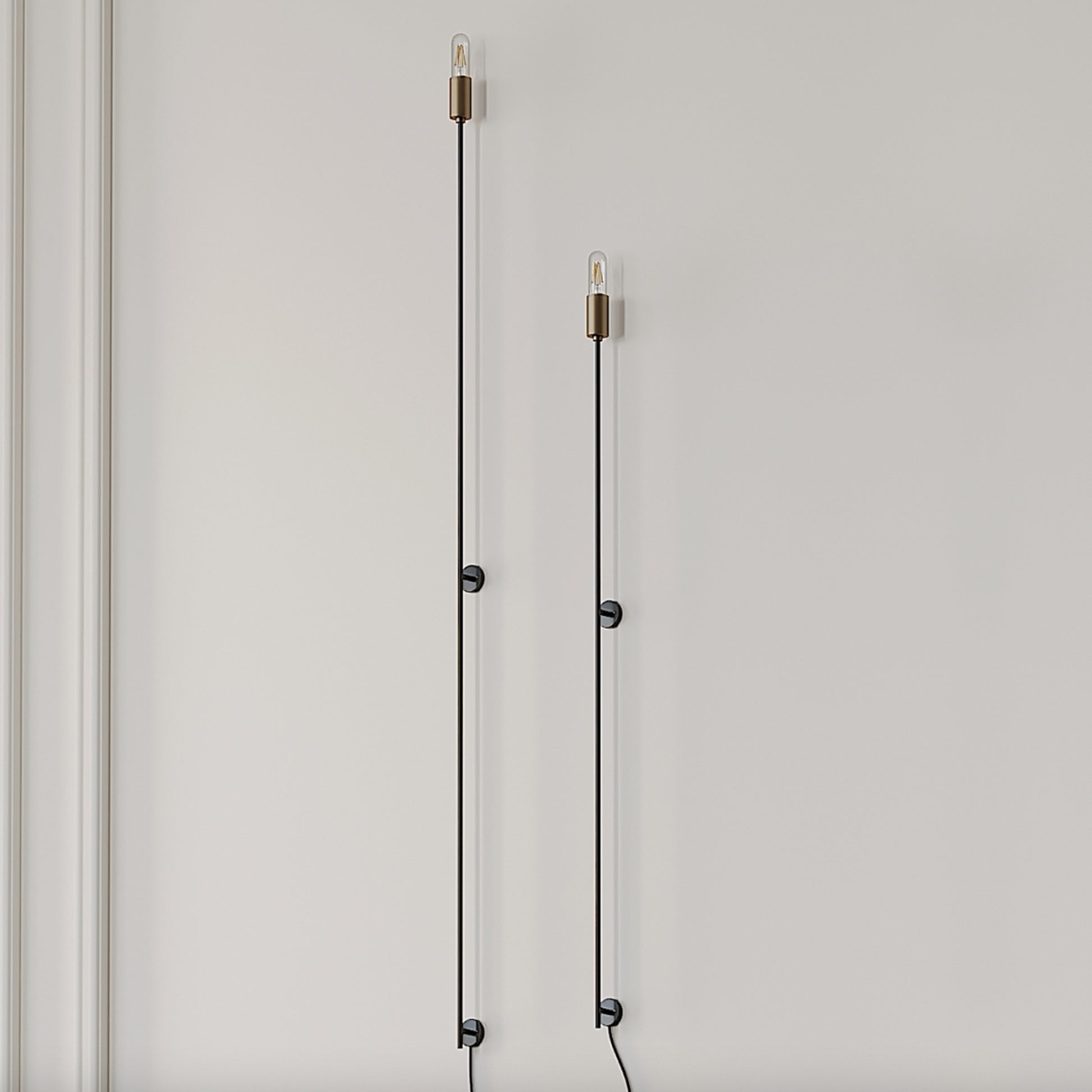 Black Stick Scone Plug In
